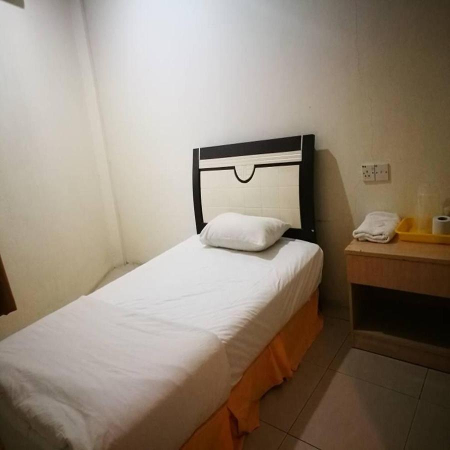 Fresh Hotel Bercham Ipoh Kültér fotó